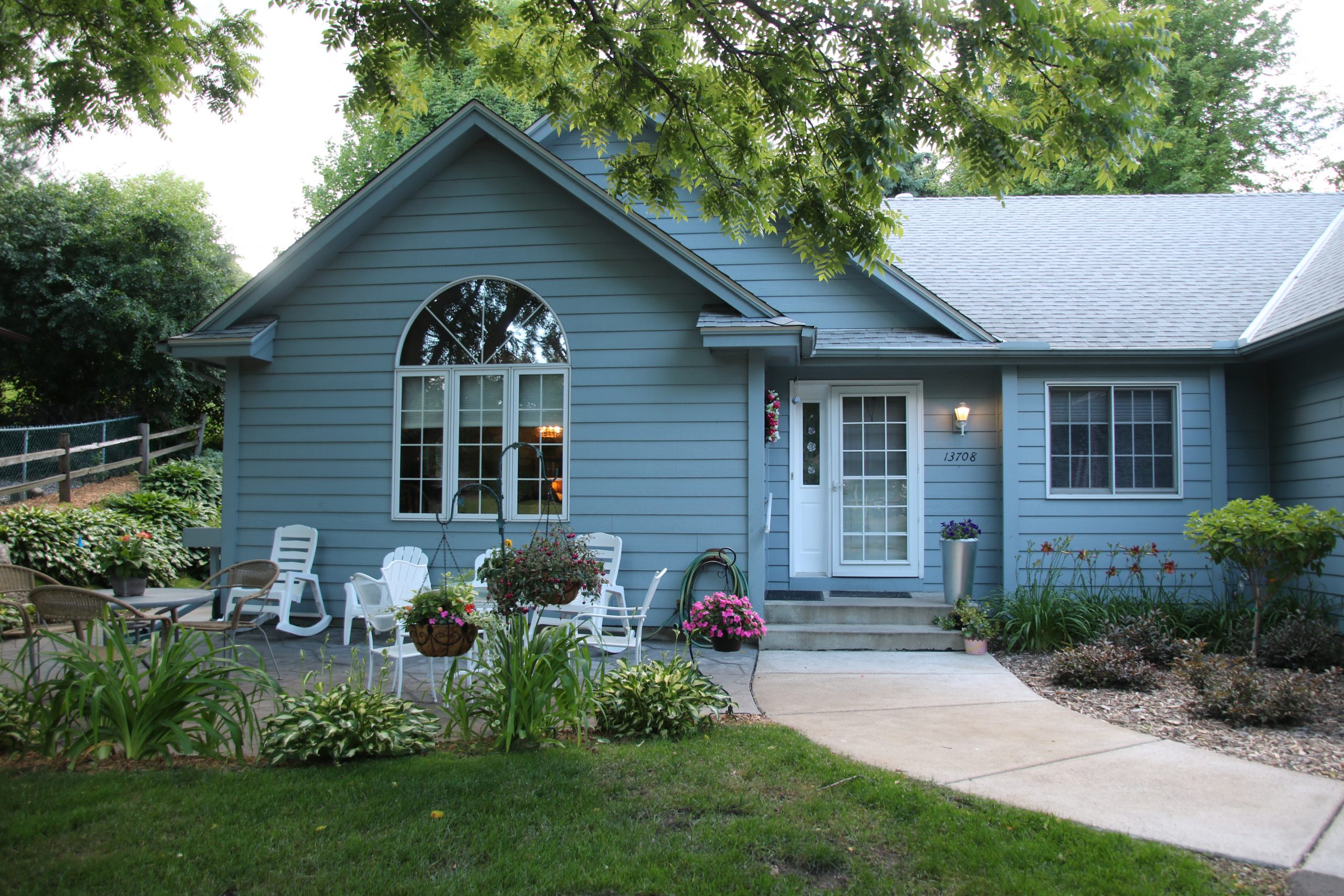 Walnut Front entrance